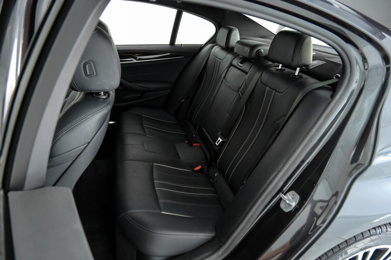 2020 BMW 540i xDrive AWD DRIVING ASSIST PLUS PKG BLIND SPOT ASSIST NAVIGATION SUNROOF Carrollton TX