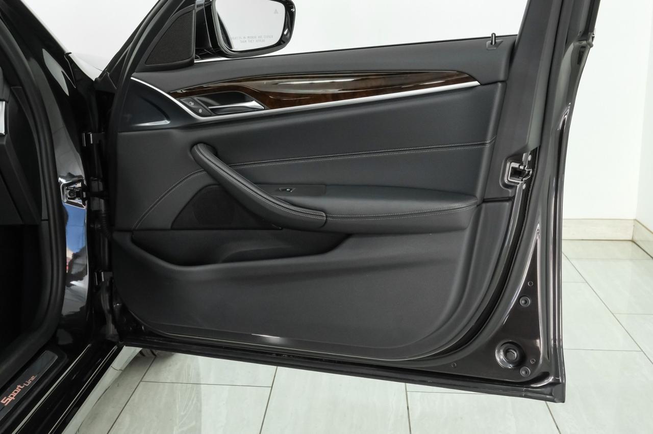 2020 BMW 540i xDrive AWD DRIVING ASSIST PLUS PKG BLIND SPOT ASSIST NAVIGATION SUNROOF Carrollton TX