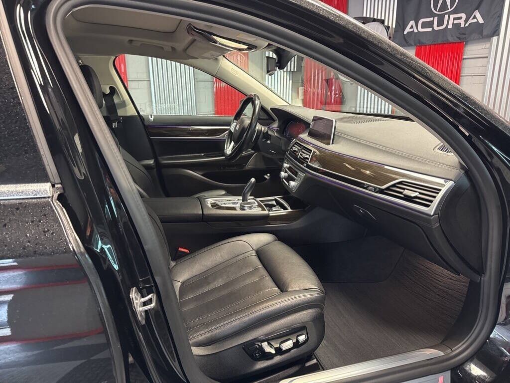 2020 BMW 7 Series 745e xDrive iPerformance Royal Oak MI