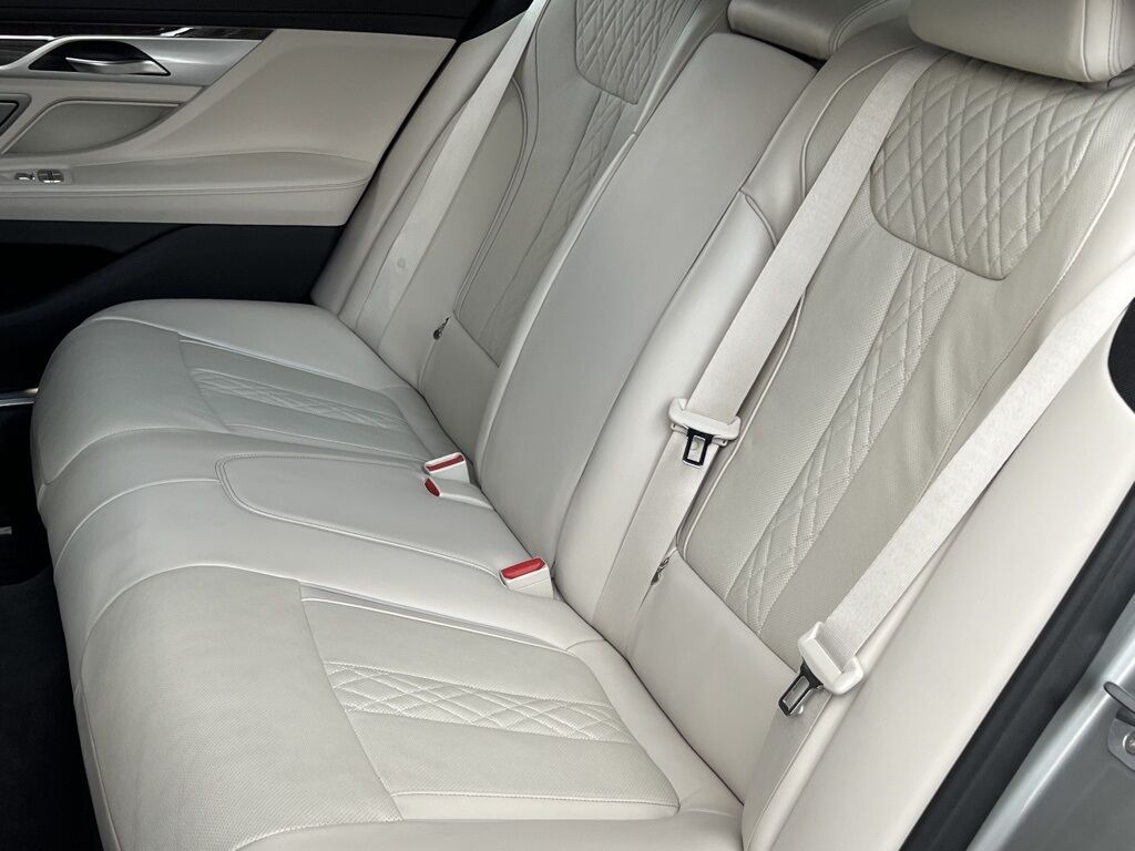 2020 BMW 7 Series 745e xDrive iPerformance Indianapolis IN