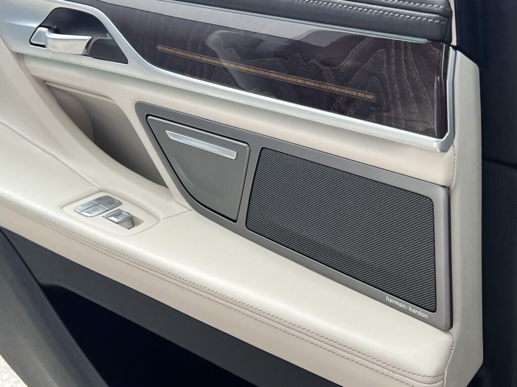2020 BMW 7 Series 745e xDrive iPerformance Indianapolis IN