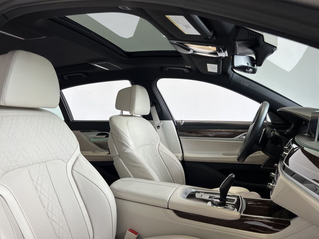 2020 BMW 7 Series 745e xDrive iPerformance Indianapolis IN