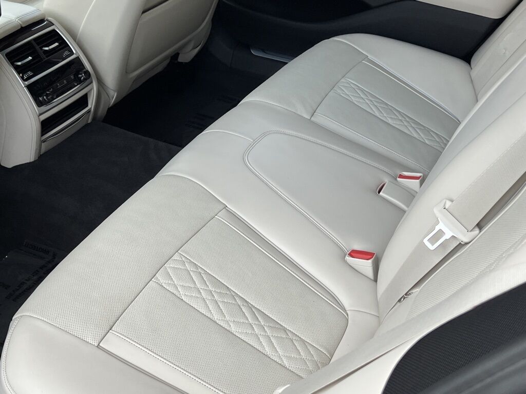 2020 BMW 7 Series 745e xDrive iPerformance Indianapolis IN