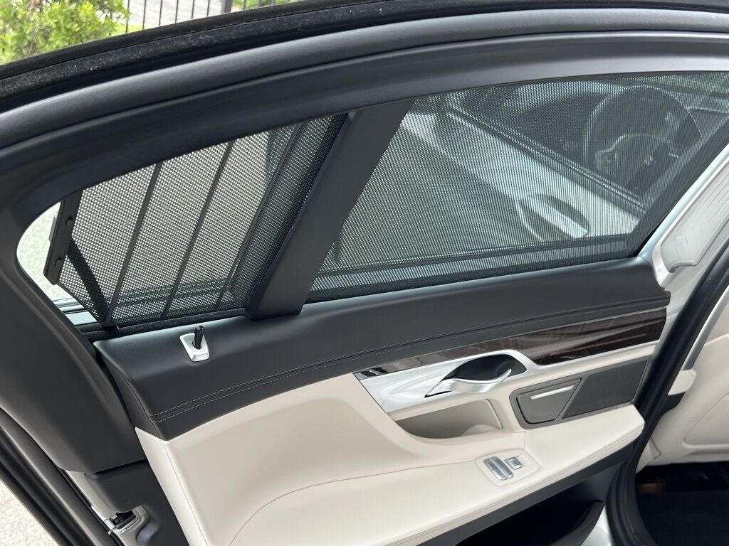 2020 BMW 7 Series 745e xDrive iPerformance Indianapolis IN