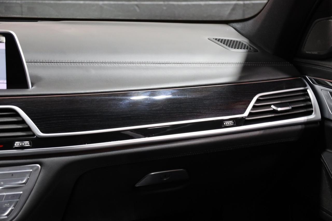 2020 BMW 750i xDrive M Sport Executive Pkg 4dr Sedan Skokie IL