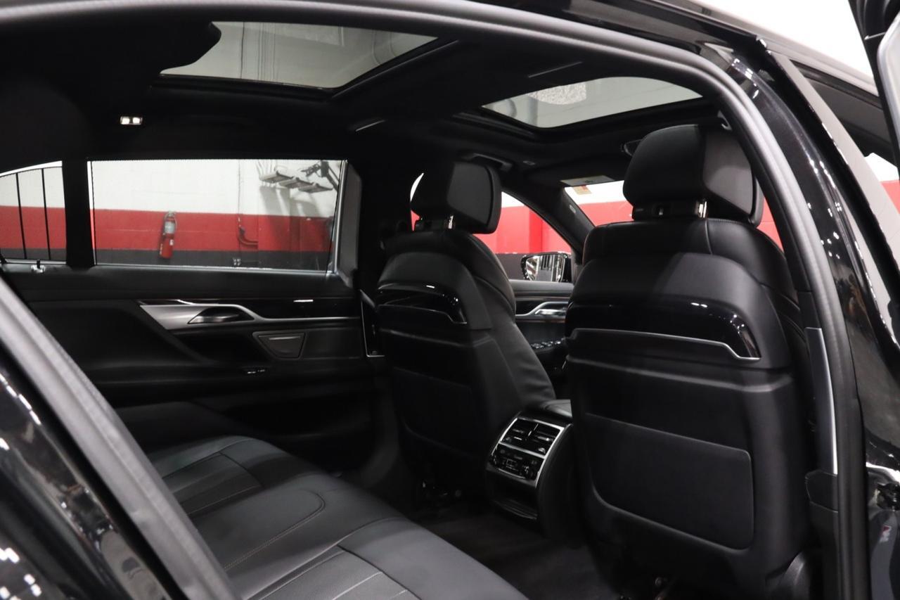 2020 BMW 750i xDrive M Sport Executive Pkg 4dr Sedan Skokie IL