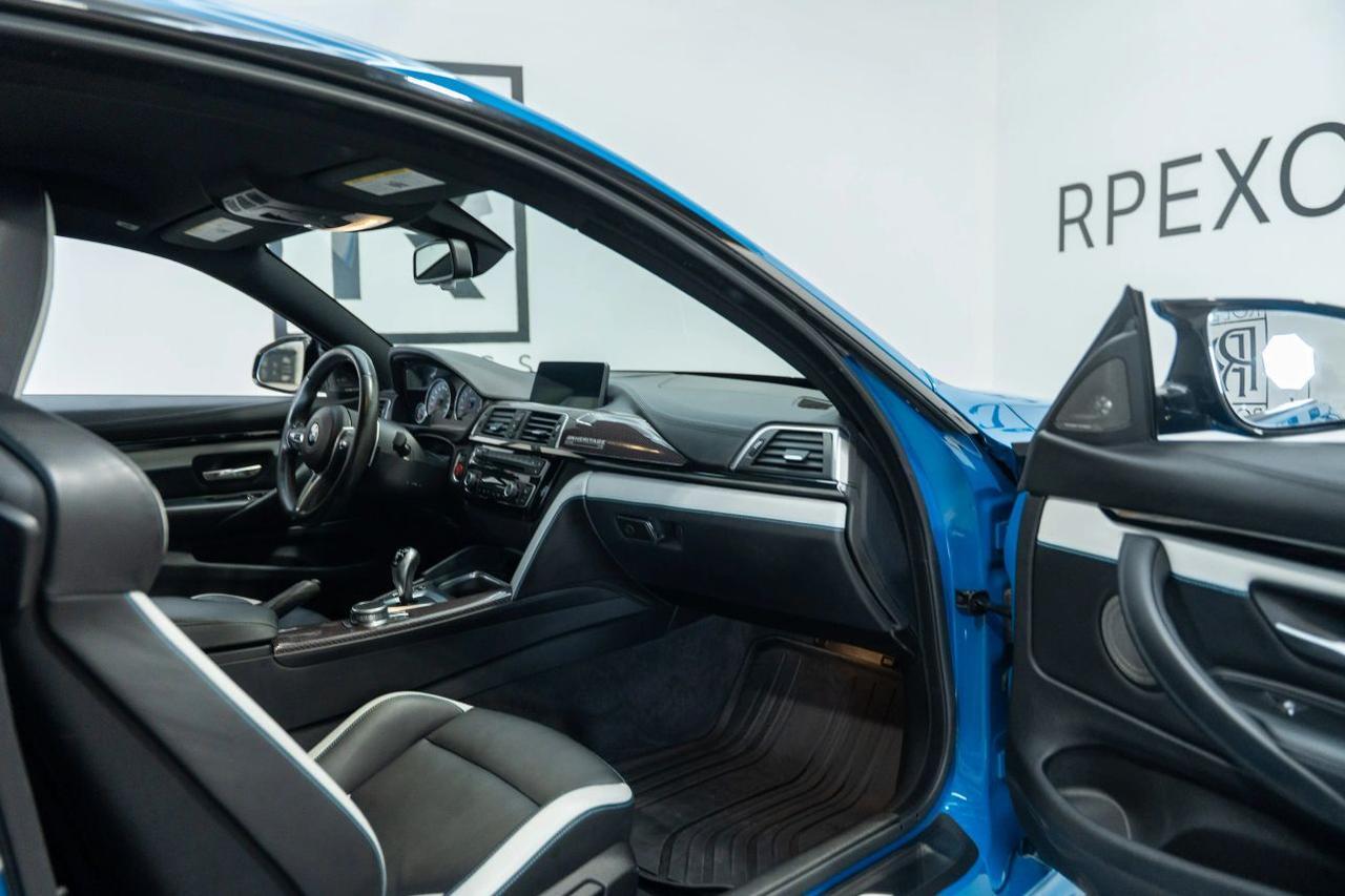 2020 BMW M4 Coupe 2D St. Louis MO