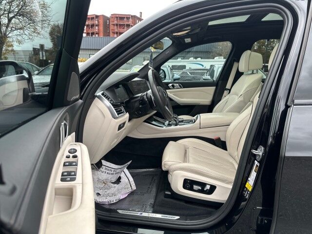 2020 BMW X5 M50i Worcester MA 2020 BMW X5 M50i Worcester MA