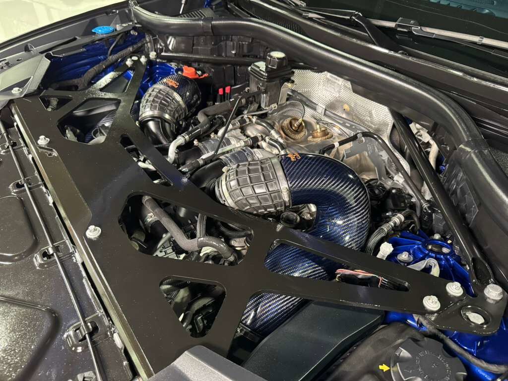 2020 BMW X6 M Competition Marina Bay Blue paint, interior carbon trim,extended leather,Bowers & Wilkins AND MORE!! Fort Lauderdale FL