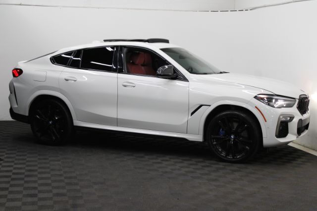 2020 BMW X6 M50i