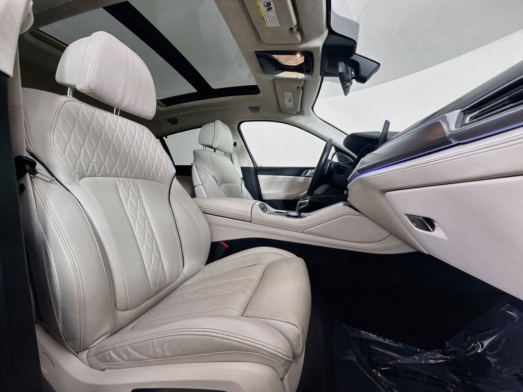 2020 BMW X6 M50i Willowbrook IL