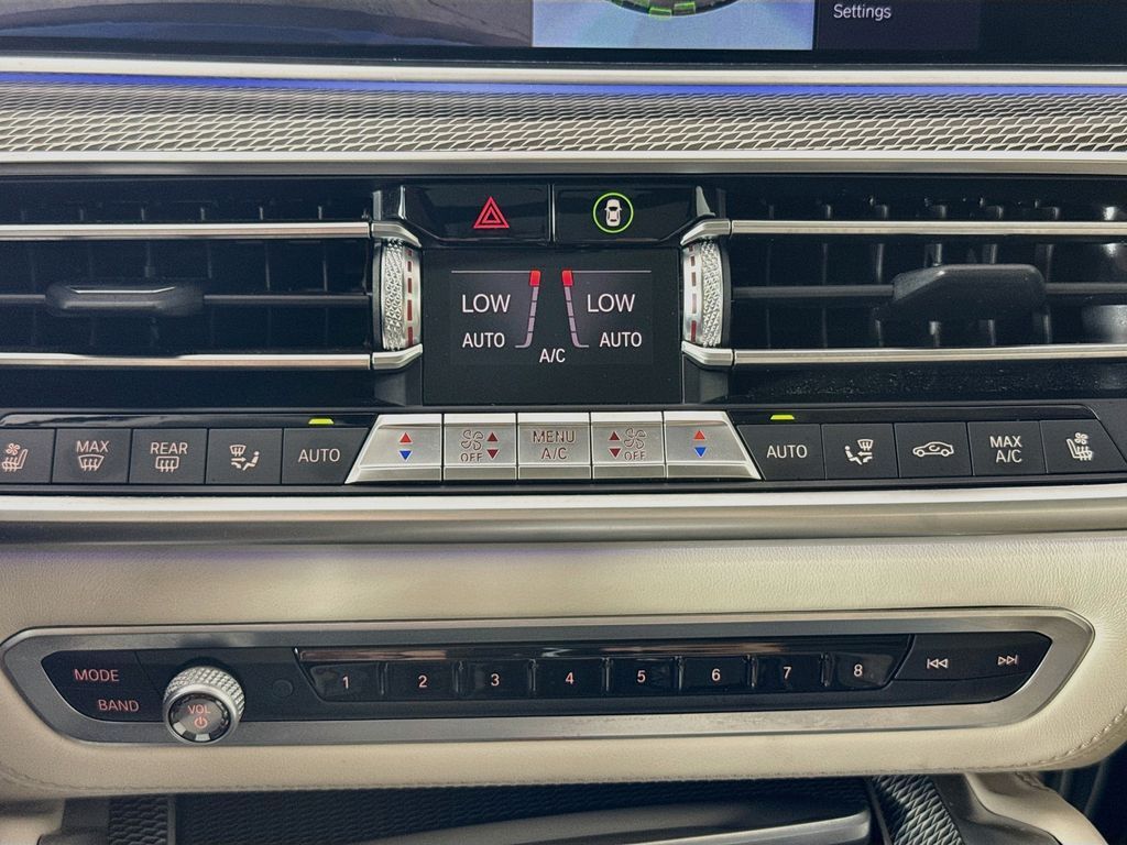 2020 BMW X6 M50i Willowbrook IL