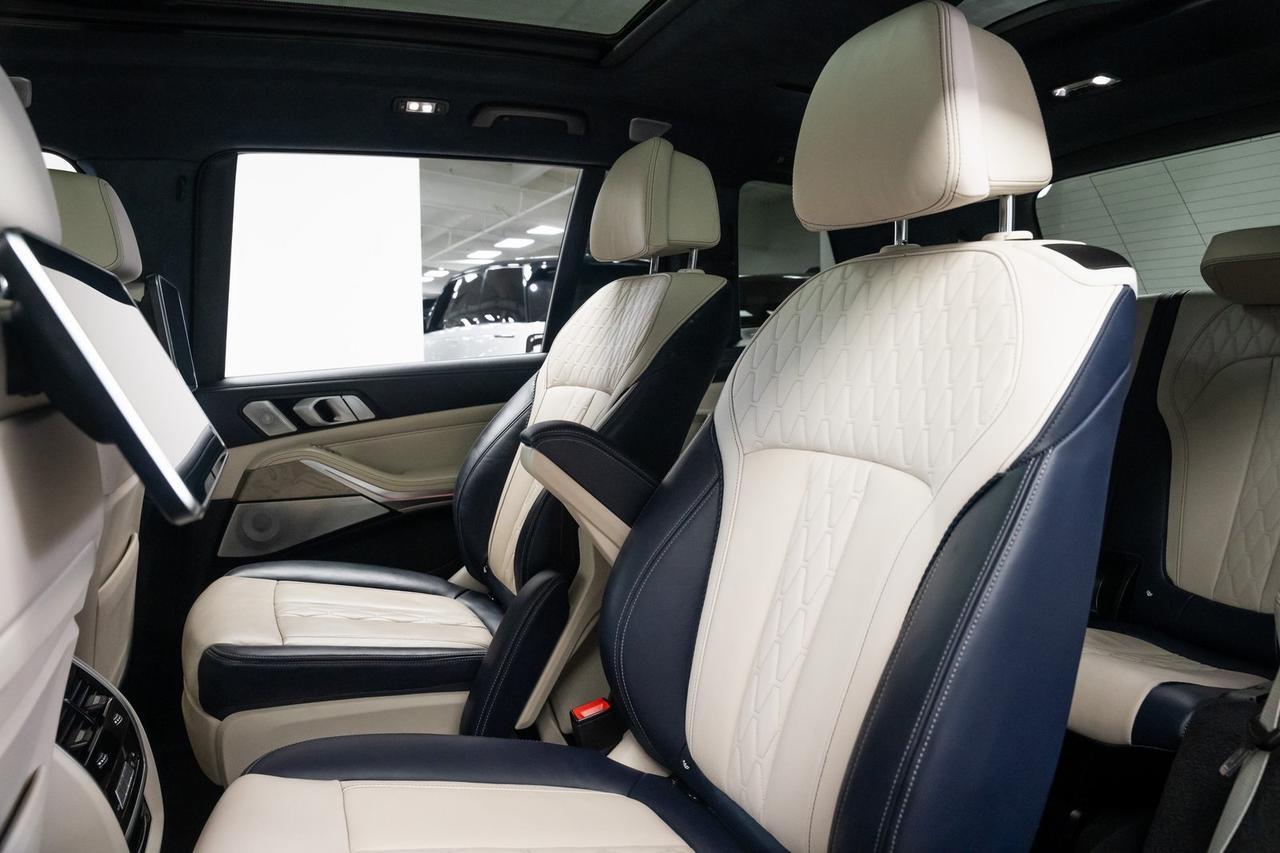 2020 BMW X7 M50i Dynamic Handling Night Vision Executive Package Portland OR