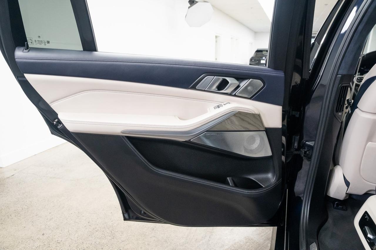 2020 BMW X7 M50i Dynamic Handling Night Vision Executive Package Portland OR