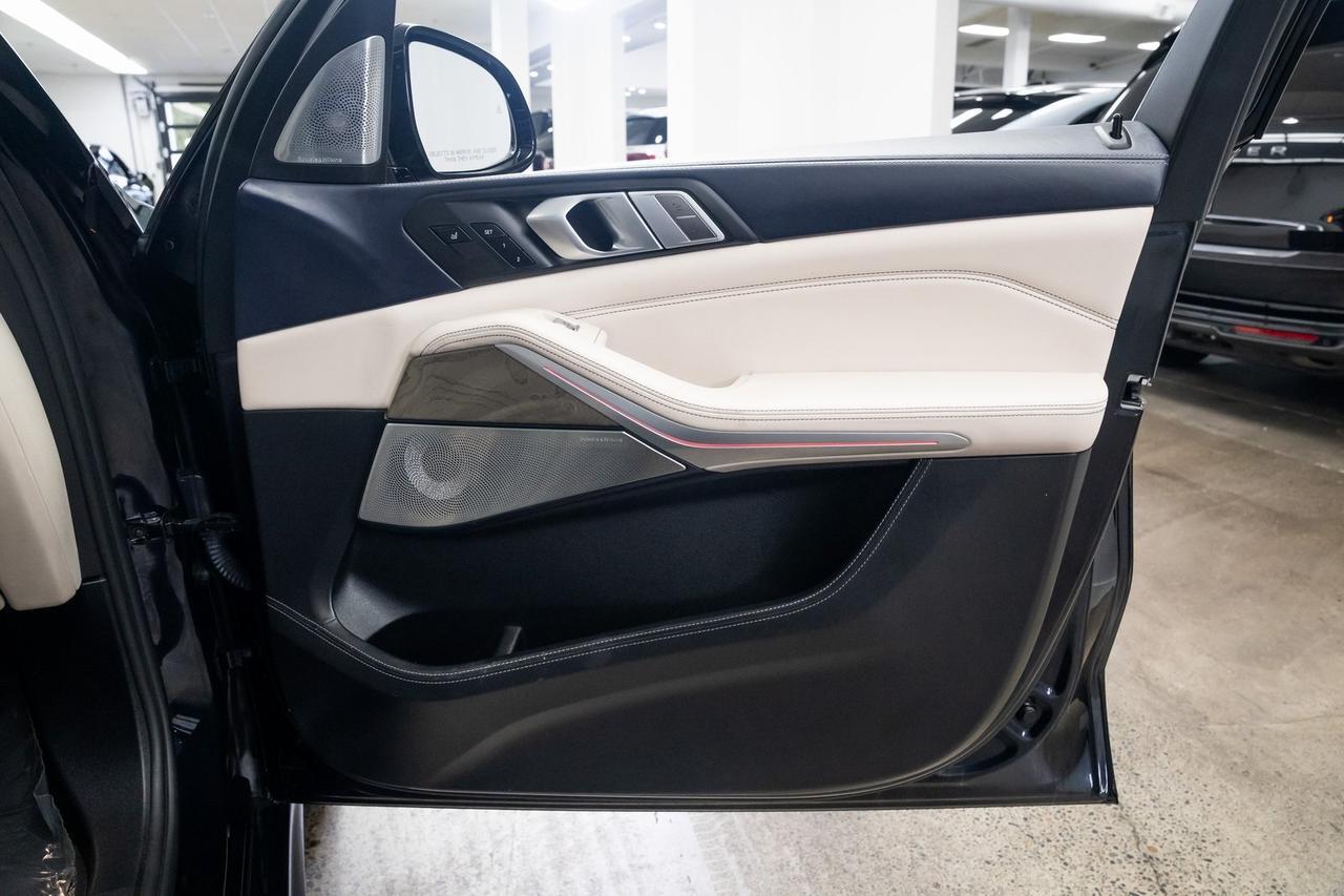 2020 BMW X7 M50i Dynamic Handling Night Vision Executive Package Portland OR