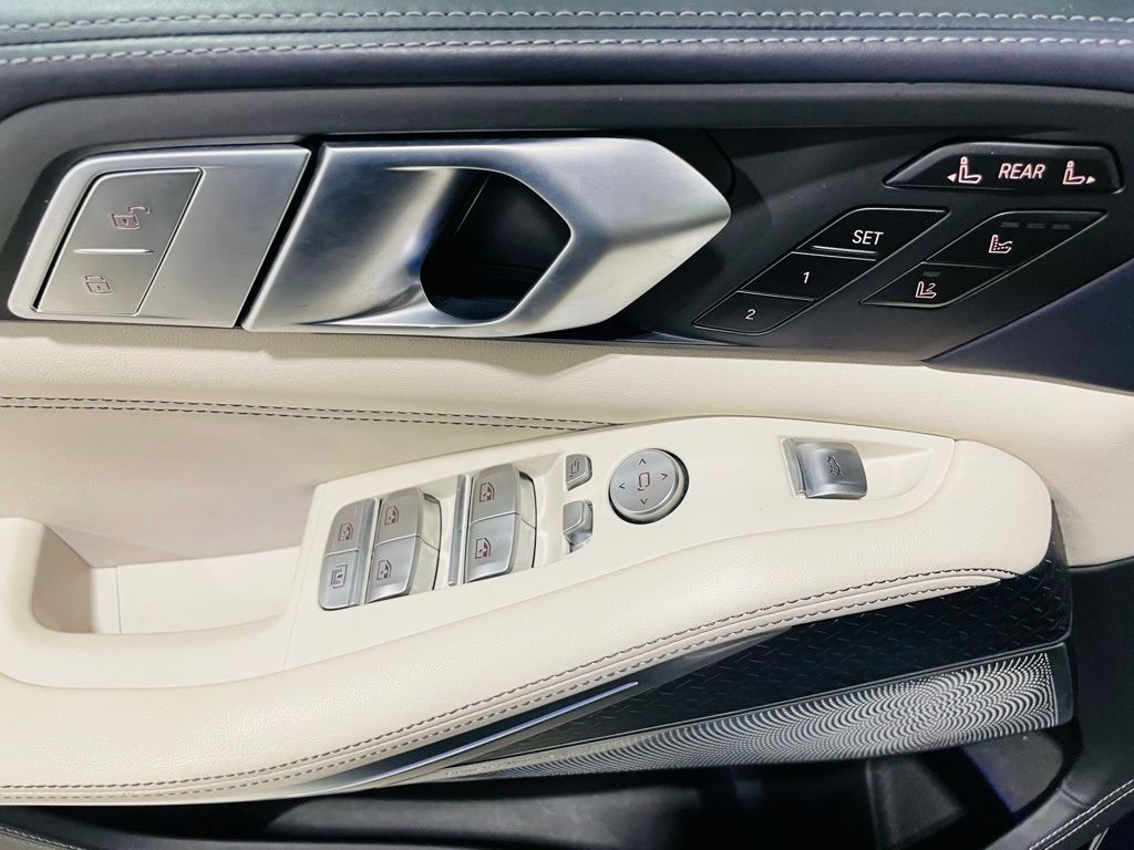 2020 BMW X7 M50i Jersey City NJ
