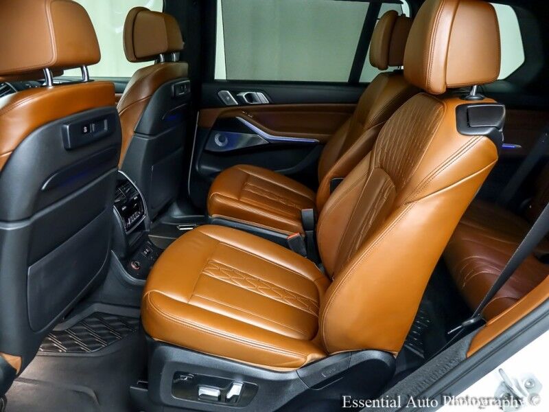 2020 BMW X7 M50i Willowbrook IL