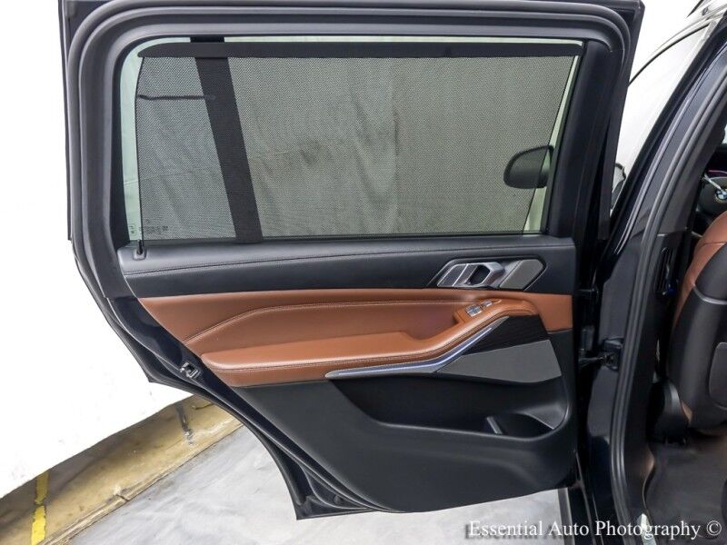 2020 BMW X7 M50i Willowbrook IL