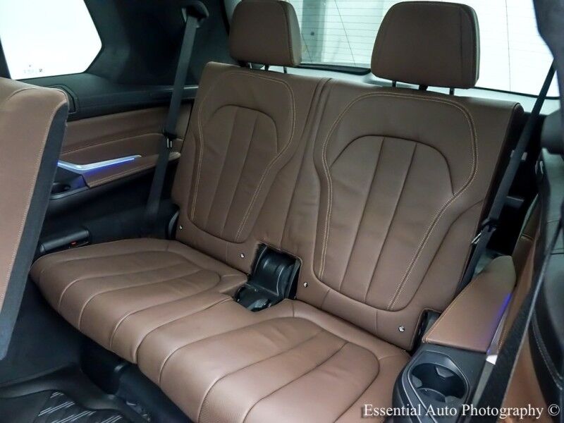 2020 BMW X7 M50i Willowbrook IL