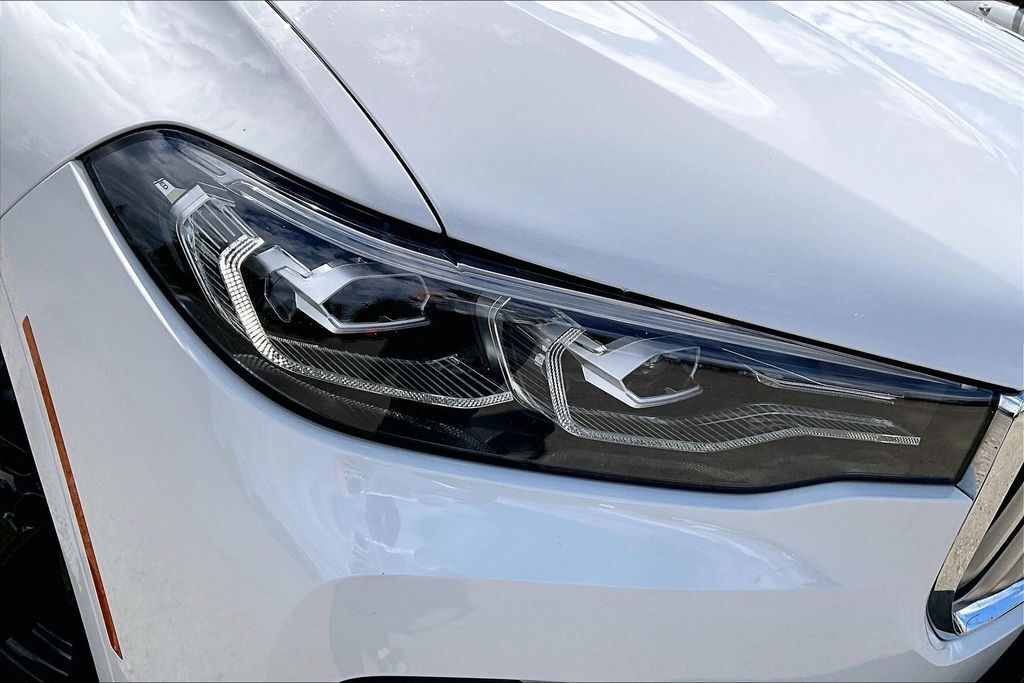2020 BMW X7 xDrive40i OR