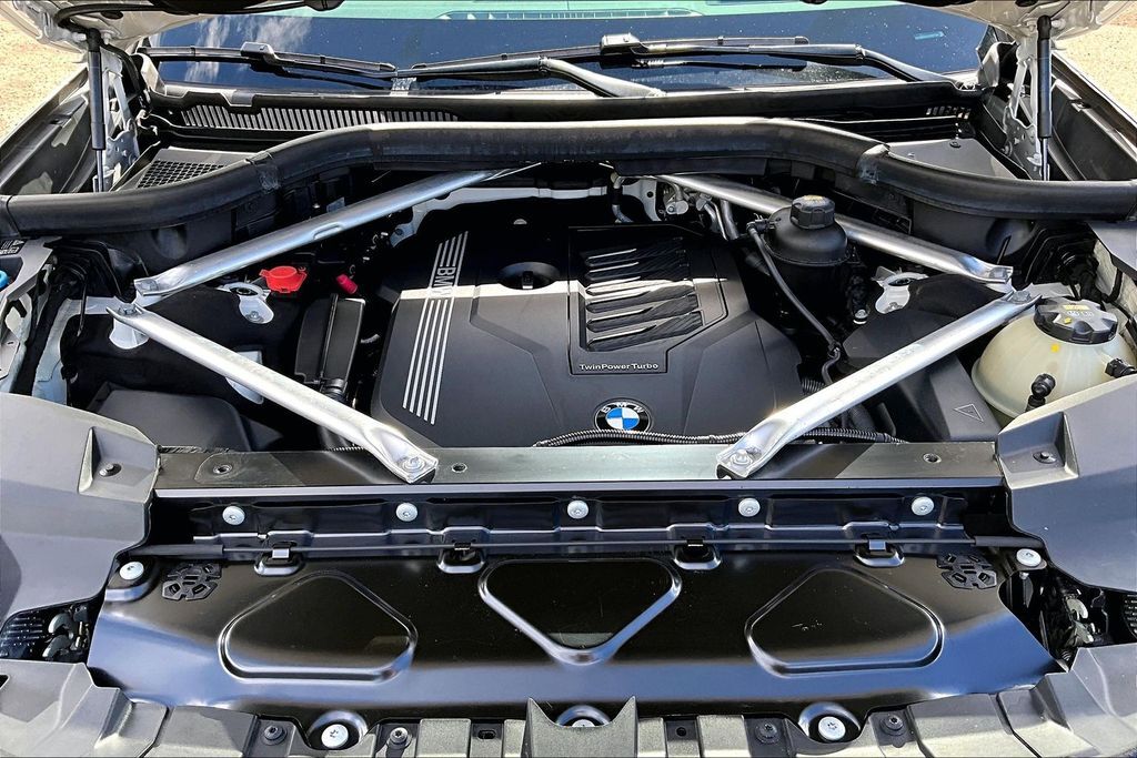 2020 BMW X7 xDrive40i OR