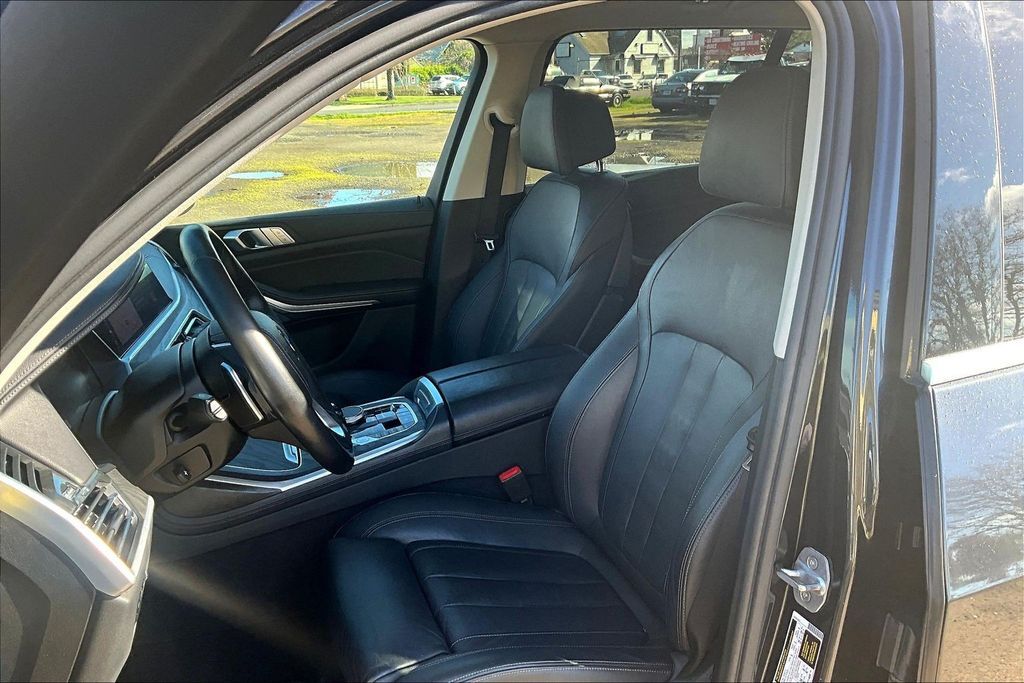 2020 BMW X7 xDrive40i OR