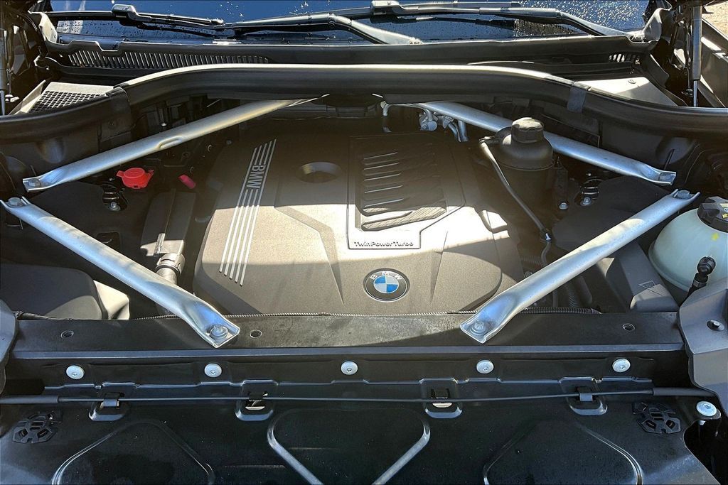 2020 BMW X7 xDrive40i OR