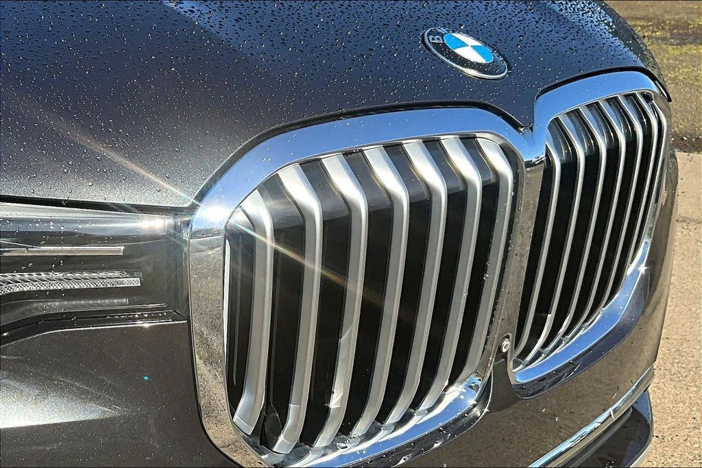 2020 BMW X7 xDrive40i OR