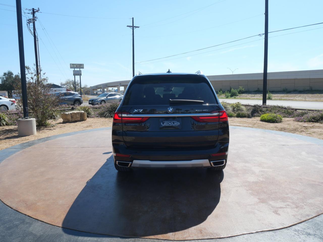 2020 BMW X7 xDrive40i