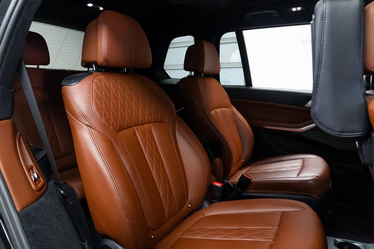 2020 BMW X7 xDrive40i Vented Seats Adaptive Cruise Second Row Captain&apos;s Portland OR