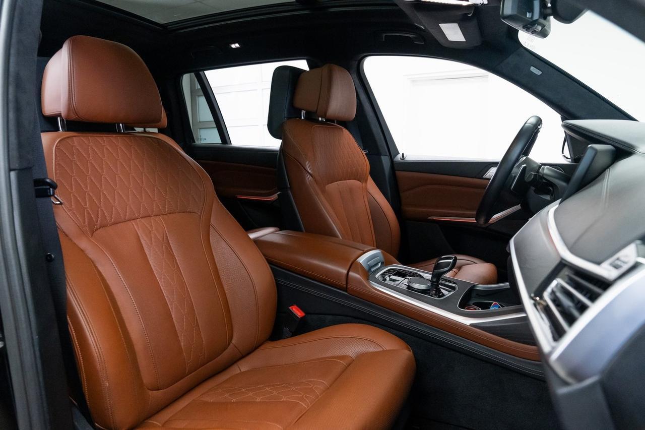 2020 BMW X7 xDrive40i Vented Seats Adaptive Cruise Second Row Captain&apos;s Portland OR