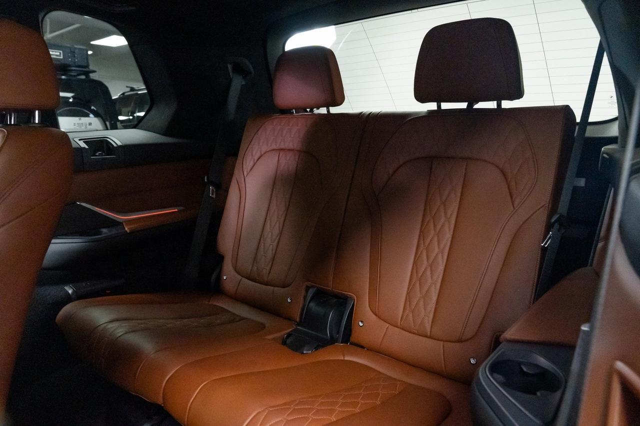 2020 BMW X7 xDrive40i Vented Seats Adaptive Cruise Second Row Captain&apos;s Portland OR