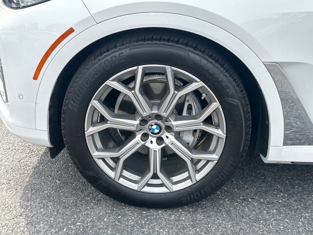 2020 BMW X7 xDrive40i Worcester MA