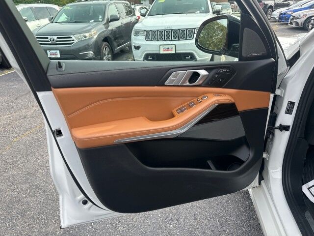2020 BMW X7 xDrive40i Worcester MA