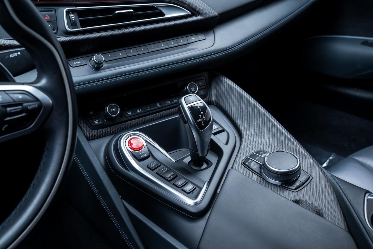 2020 BMW i8 Head-Up Display Harman Kardon Sound Portland OR