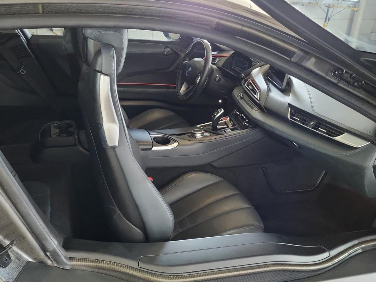 2020 BMW i8 Head-Up Display Harman Kardon Sound Portland OR