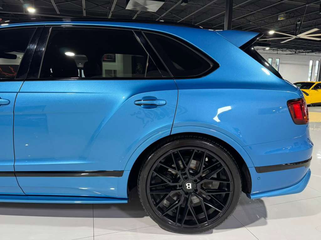 2020 Bentley Bentayga Speed Kingfisher paint, Blackline Specification, leather/alcantara interior AND MUCH MORE!! Fort Lauderdale FL
