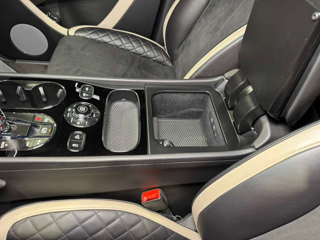 2020 Bentley Bentayga Speed Kingfisher paint, Blackline Specification, leather/alcantara interior AND MUCH MORE!! Fort Lauderdale FL