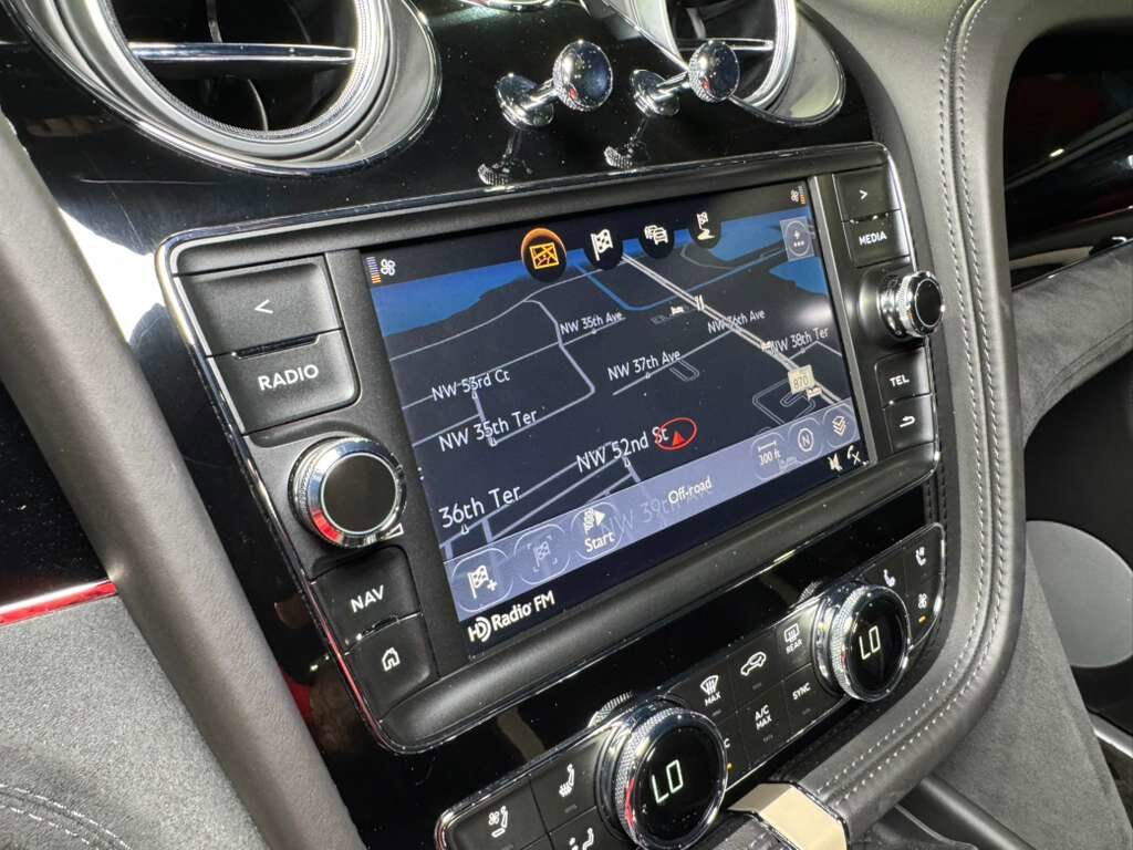 2020 Bentley Bentayga Speed Kingfisher paint, Blackline Specification, leather/alcantara interior AND MUCH MORE!! Fort Lauderdale FL