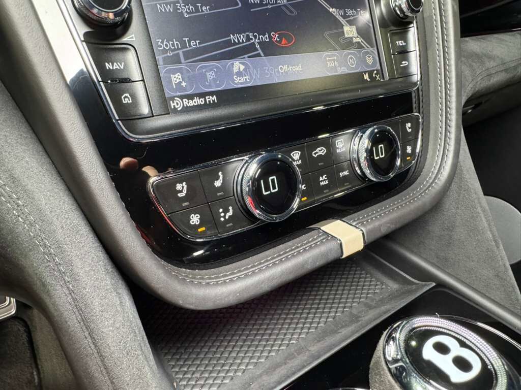 2020 Bentley Bentayga Speed Kingfisher paint, Blackline Specification, leather/alcantara interior AND MUCH MORE!! Fort Lauderdale FL