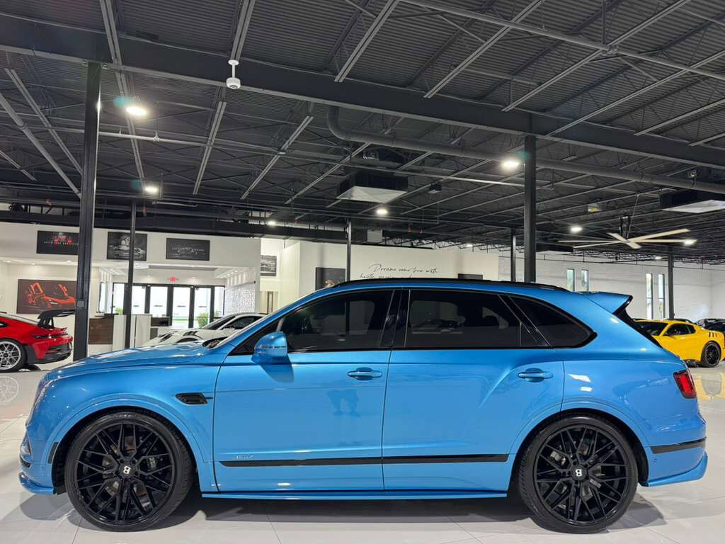 2020 Bentley Bentayga Speed Kingfisher paint, Blackline Specification, leather/alcantara interior AND MUCH MORE!! Fort Lauderdale FL