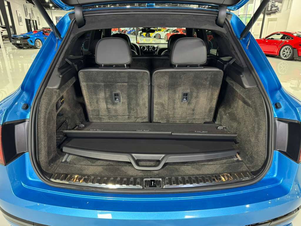 2020 Bentley Bentayga Speed Kingfisher paint, Blackline Specification, leather/alcantara interior AND MUCH MORE!! Fort Lauderdale FL