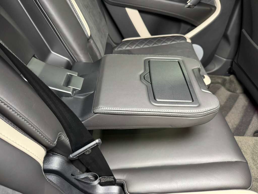 2020 Bentley Bentayga Speed Kingfisher paint, Blackline Specification, leather/alcantara interior AND MUCH MORE!! Fort Lauderdale FL