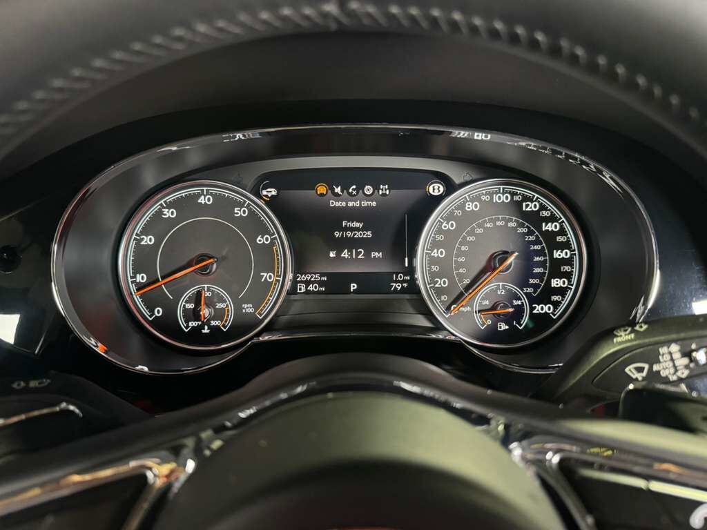 2020 Bentley Bentayga Speed Kingfisher paint, Blackline Specification, leather/alcantara interior AND MUCH MORE!! Fort Lauderdale FL