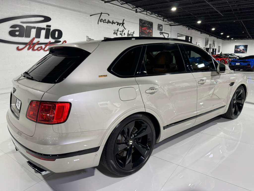2020 Bentley Bentayga V8 Stetson Special Edition, White Sand paint, Blackline Specification AND MUCH MORE!! Fort Lauderdale FL