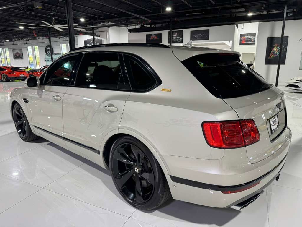 2020 Bentley Bentayga V8 Stetson Special Edition, White Sand paint, Blackline Specification AND MUCH MORE!! Fort Lauderdale FL
