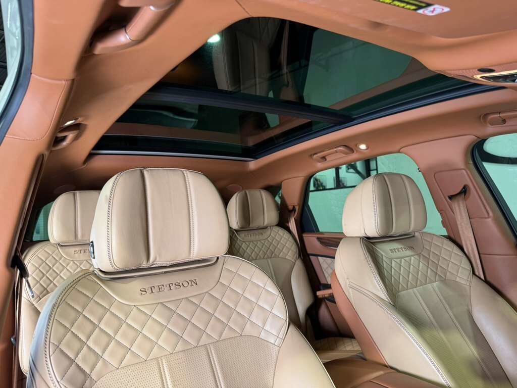 2020 Bentley Bentayga V8 Stetson Special Edition, White Sand paint, Blackline Specification AND MUCH MORE!! Fort Lauderdale FL