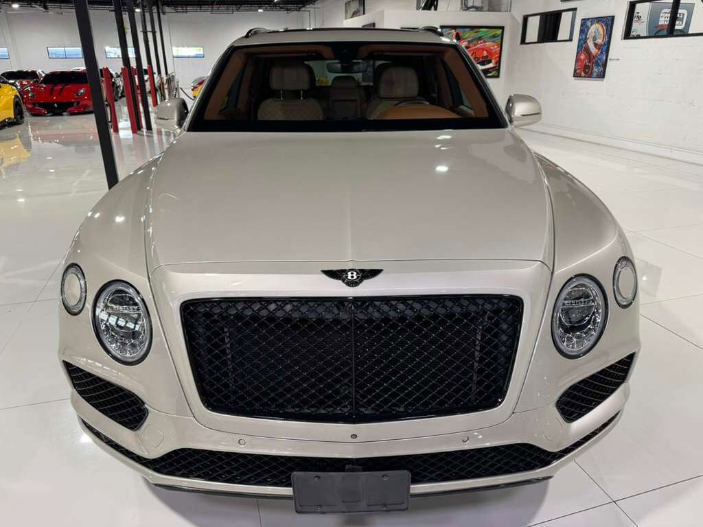 2020 Bentley Bentayga V8 Stetson Special Edition, White Sand paint, Blackline Specification AND MUCH MORE!! Fort Lauderdale FL