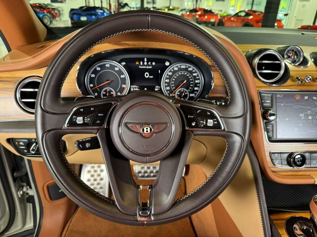 2020 Bentley Bentayga V8 Stetson Special Edition, White Sand paint, Blackline Specification AND MUCH MORE!! Fort Lauderdale FL