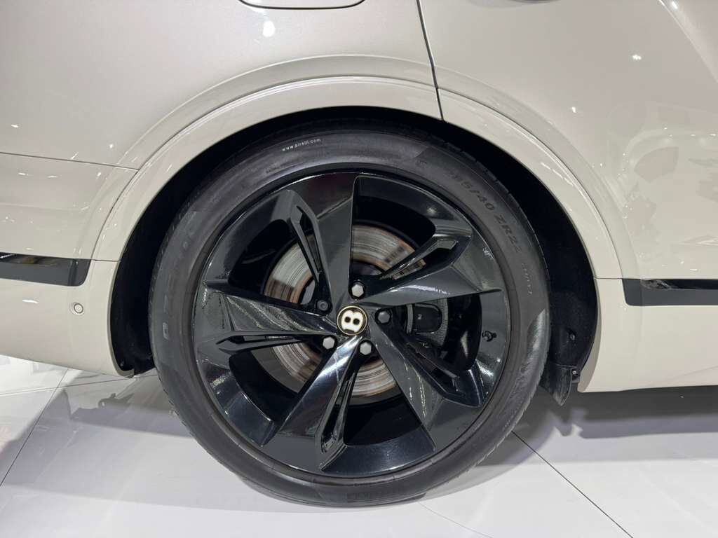 2020 Bentley Bentayga V8 Stetson Special Edition, White Sand paint, Blackline Specification AND MUCH MORE!! Fort Lauderdale FL